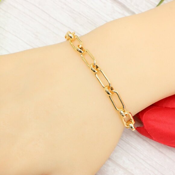 "Trendy Handmade Bracelet – A Thoughtful Gift for Girls & Women | UNVRC1545 - Picture 7 of 10